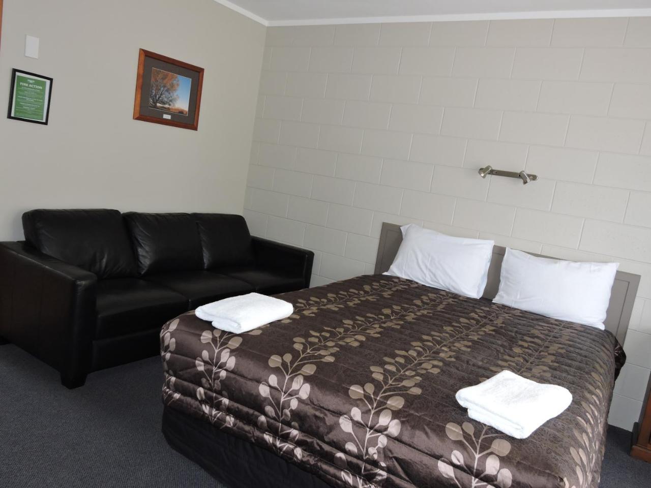 219 On Johns Motel & Holiday Park ไครสต์เชิร์ช ภายนอก รูปภาพ