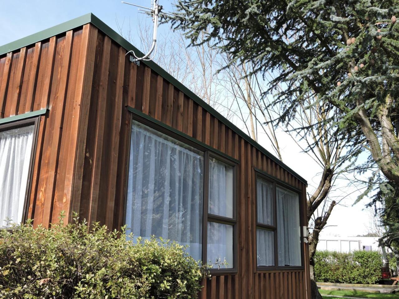 219 On Johns Motel & Holiday Park ไครสต์เชิร์ช ภายนอก รูปภาพ