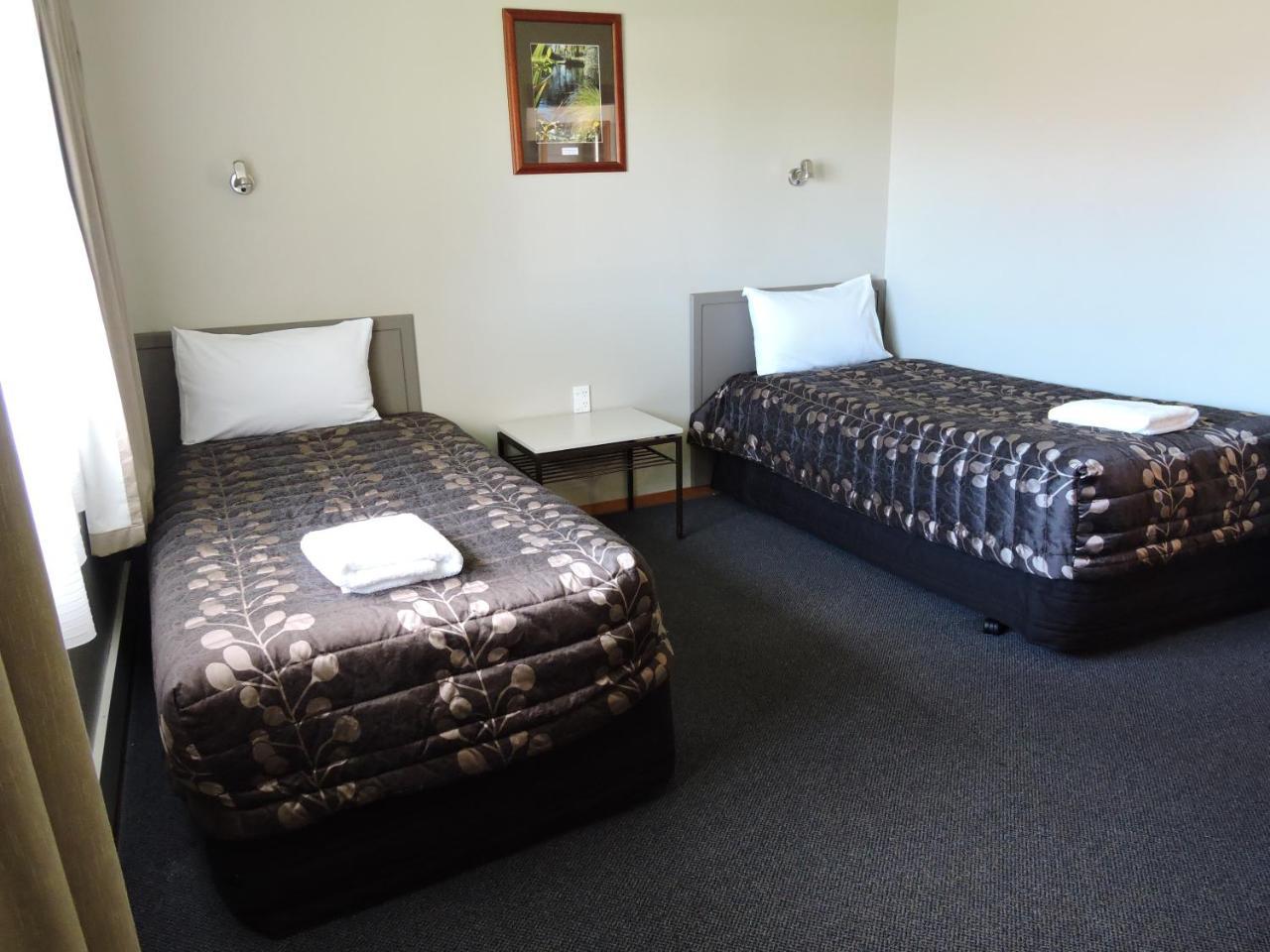 219 On Johns Motel & Holiday Park ไครสต์เชิร์ช ภายนอก รูปภาพ